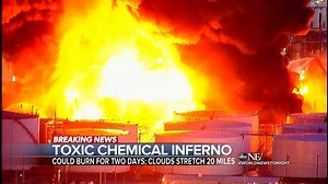 TOXIC CHEMICAL INFERNO: A fire continues to burn from tanks at a toxic chemical plant outside Houston, Texas, with thick black smoke seen for miles and officials closely monitoring air quality as firefighters try to stop the flames from spreading. Marci Gonzalez reports. https://abcn.ws/2FLyzTu | ABC World News Tonight with David Muir