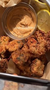 Crispy Chicken Bites Recipe Ingredients 2 chicken breasts (cut into cubes) 1/3 cup pickle juice or vinegar 1/2 cup milk Salt to taste 1 tbsp red chili flakes 1/2 tbsp black pepper 1 tbsp cajun seasoning 3/4 cup all-purpose flour 1/3 cup corn flour 1/2 cup bread crumbs 2 tbsp fresh chopped coriander Method In a bowl, mix milk and pickle juice. Add salt, pepper, cajun seasoning, and chili flakes. Add chicken cubes, mix well, and marinate for at least 1 hour. In a separate bowl, combine all-purpose