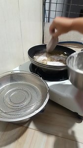 22K views · 385 reactions | Magluto ako mirinda, sulayan ko in tapioca starch bang manjari ka hinangun 殺, uno man tawag kanyo sin bihaini DINGLUH ATAWA BINGLUH, kanya kanya hulah dugaing in tawag, kita niyo ini sadluoan subangan gimba iban higad #Mirinda #fblifestyle #lutongbahay #TausogFood #tausogrecipe | Tah & family | Facebook