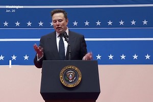 Elon Musk Ignites Online Speculation Over the Meaning of a Hand Gesture