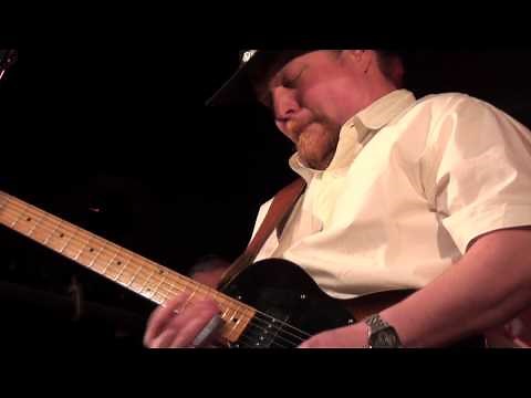 TOM HOLLAND - WORRY & WONDER