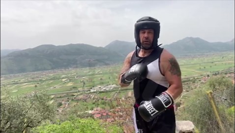 Joe Giudice Signs Celebrity Boxing Match Deal, Opponent To be Named