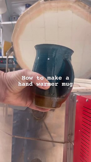 These hand warmer mugs are fun to make using two combined mugs to create a pocket to keep your fingers warm as you sip your coffee. #pottery #studioceramics #wheelthrown #handmade | Alison Ryczek Pottery