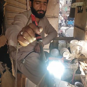 How to repair a LED bulb 💡 differently | Free Flow