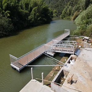 [Hot Item] Shore Ramp Pontoon Walkway Platform Aluminum Frame Jetty Floating Bridge Floating Docks