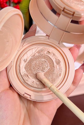 Lightweight Full Coverage Foundation Review