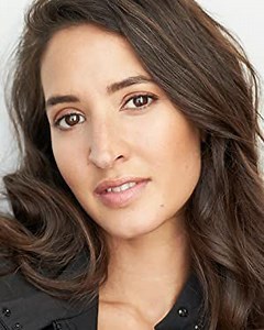 Book Leah de Niese For Celebrity Endorsement | Appearance