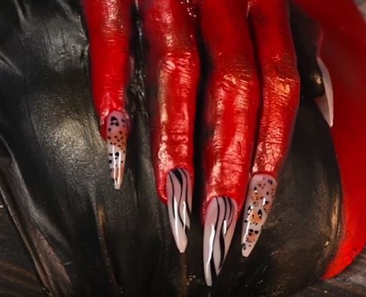 Soutiens-gorge DIY pour Halloween qui laissent sans voix ! | Brico Sympa