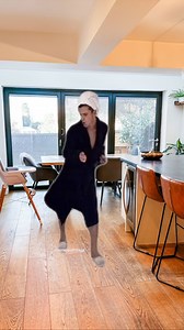 102K views · 153 reactions | I’ll do a frantic 5 minute clean up before they get back  #mumlife #mumcomedy #mumjokes #mumhumour #parenting #parentingmemes #parentingcomedy #funnyparents #funnymums #mykindamum | My Kinda Mum | Facebook