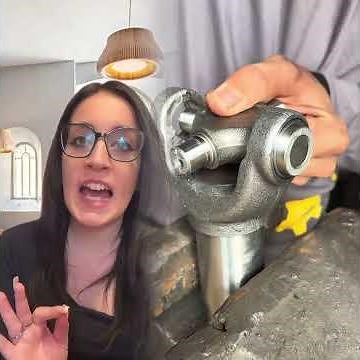 Hanno mai mentito sulla tua età 😂 #mamma #figlia #ristorante #cibo #ridere #età #dapiccolo