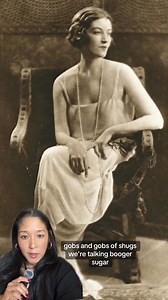 34K views · 1K reactions | Daisy Fellowes, the Singer Sewing Machine heiress, was the embodiment of “you do you”  #entertainment #fashion #vintage #socialite #daisyfellowes #millionaire #maneater #schiaparelli #chanel #History | mesnarky | Facebook