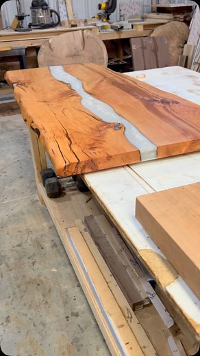 New electric adjustable desk (62" x29") for this weekends show. For Sale! Cherry and white pearl epoxy . #wisebondepoxy #deadwoodtables #clarkesvillega #liveedgetable #clevelandgeorgiafurniture | Dead Wood Tables