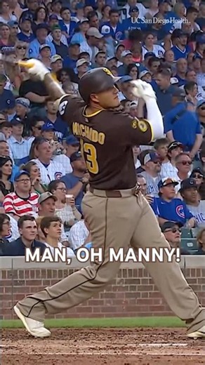 Manny goes oppo 💪 #mlb #baseball #homerun #padres