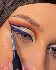 228K views · 135 reactions | The blue eyeliner is looking awesome! | Make-Up & Hair Tutorials | Facebook