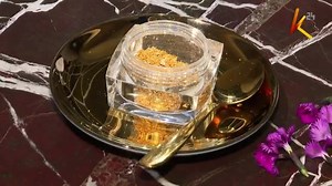 Would you drink the Gold Cappuccino made of ‘espresso, superior Kenyan coffee combined with foamed milk’ which is then blended with 24-carat edible gold from dubai and edible rose petals. For only 5500 bob a cup Share Vid k24 | GitheriMan254 | Facebook