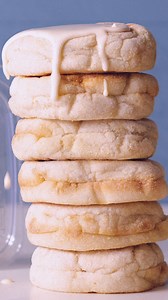 We get it, mornings can be filled with chaos. Better Butter's Honey Butter 🍯🧈makes your AM routine feel like a treat — even on the busiest days, running late never tasted so good. 🏃‍♀️ | Better Butter