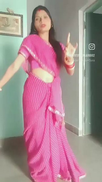 Ek Punjaban kudi Punjaban Dil Chura Ke Le Gai#punjabisong #shortvideo #dance 💃🥰🤗❤