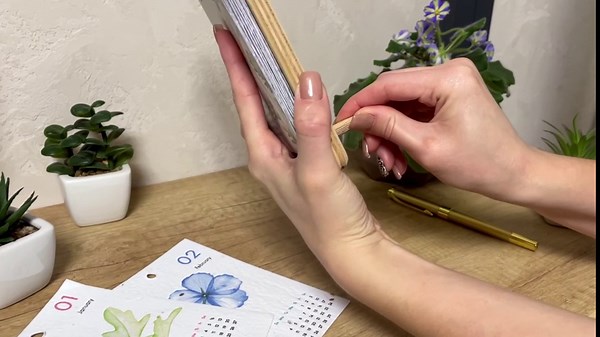 Planting Calendar for 2024 with Embedded Seeds - Grow Paper with 12 Non-GMO Varieties: Tomato, Arugula, Lavender, Chamomile, Coneflower, Eggplant and More - Perfect Gardening and Eco-Friendly Gift