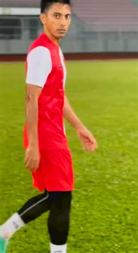 Ladies and Gentlemen we're back!😎❤️🤍 #klbandarayarendahkarbon #klcityfc #sampaimatikualalumpur | Kuala Lumpur City