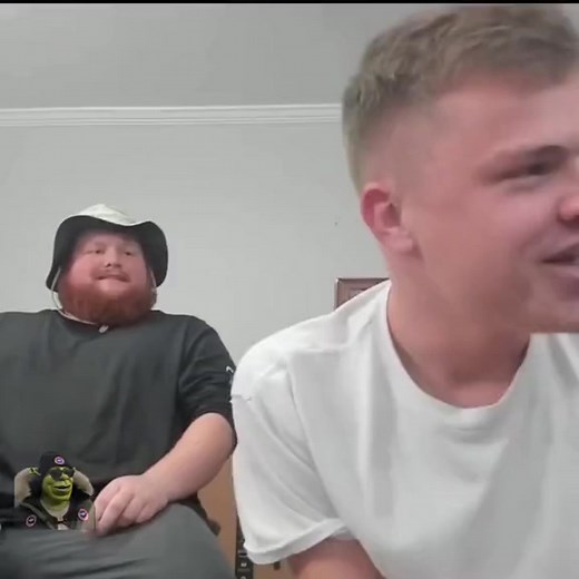 DAAMN CASEOH !! 😮😭 #caseoh #caseohgames #jynxzi #fiberoptic #fiberopticcablecore #lobotomy #fyp | Jepaloon