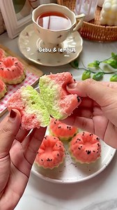 20K views · 138 reactions | Resepi Apam Tembikai (Apam Susu)  Credit Video @ ummisyahirah__ | Mozacrunch | Facebook