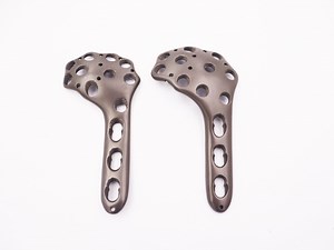 [Hot Item] Titanium Plate Implant Price Surgical Medical Supply Orthopedic Implants Distal Femur Medial Condyle Locking Plate for Femur (L/R)
