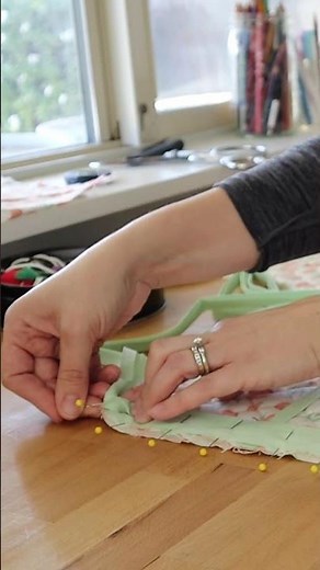 Portable Diaper Changing Pad Sewing Tutorial #sewing #babyshowergiftidea #sewingtips #sewingtutorial