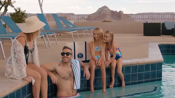 Lake Powell State of Mind! Lake Powell Resort offers scenic lakeside accommodations with captivating views. From its exciting lake activities to stunning sapphire blue waters and endless sunshine, Lake Powell is your perfect summer destination. Get your 3rd Night 50% off! https://bit.ly/3NNZmDF | Lake Powell Resorts and Marinas