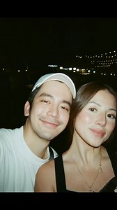 Joshua Garcia surprised his girlfriend Emilienne Vigier with a beautiful bouquet. Video: Emilienne Vigier (Facebook) #joshuagarcia | Kami.com.ph