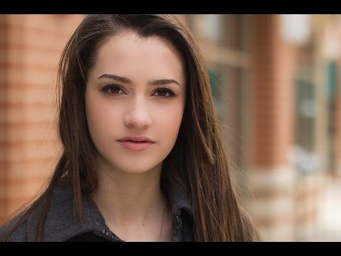 LOS 20 ROSTROS MÁS HERMOSOS DE MUJERES DEL MUNDO