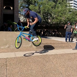 2.6K views · 95 reactions | SHREDS FROM CORPUS — #bmx #361BMX @sundaybikes @odysseybmx @empirebmx | Aaron Ross | Facebook