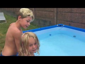 ☔️ CAP OU PAS CAP Plongeon dans la piscine *1*