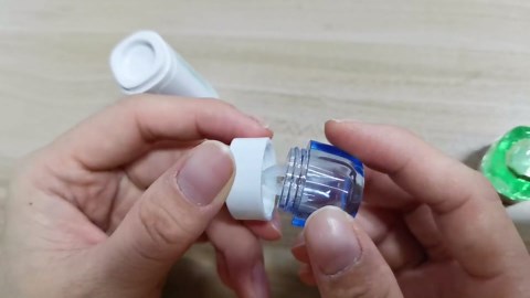 AITIME RGP Hard Contact Lens Case with Plunger, Design Lens Insert Tool and Remover, Portable Contact Lens care Storage Container Box
