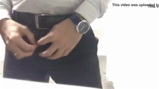 RT @ShitRandom69: Married guy showing off his cock