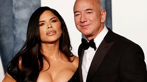 Photos of Lauren Sanchez, Jeff Bezos: Space tourist from Billionaire Bunker, Florida