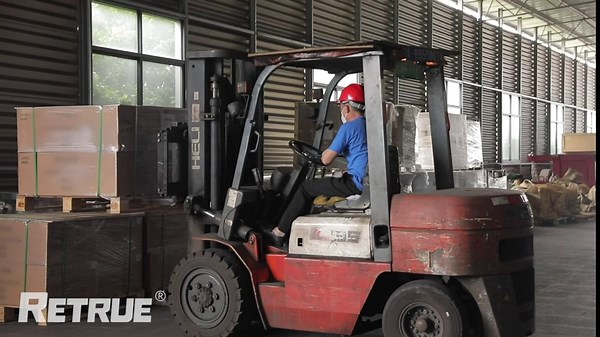 Anti Rattle Hitch Tightener 1.25", 2", 2.5", Rubber Coated Hitch Stabilizer for Trailer Accessories, Hitch Clamp Reduce Movement on Hitch Mount Hitch Tray Cargo Carrier Bike Rack,Black