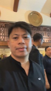 34 reactions | Dumating din sa burol si former senator Richard Dick Gordon sa huling gabi ni former senate president Juan Ponce Enrile sa bahay nila sa Dasmariñas Village Makati #SenatePresident #fblifestyle #SenateofthePhilippines #JuanPonceEnrile #former #norarian #NoraAunor | Manuel Jay Dator Almorado Jr. | Facebook