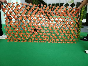 [Hot Item] Expandable Fence Privacy Screen Garden Balcony Trellis Artificial Hedges