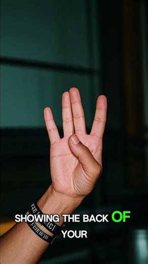 👋 This Gesture Means “Go to Hell” in Greece 🇬🇷