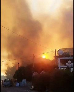 36K views · 502 reactions | Vasto incendio a Porto Badisco. Vigili del Fuoco sul posto. Le fiamme avrebbero danneggiato anche alcune auto parcheggiate nella zona. | Leccenews24.it | Facebook