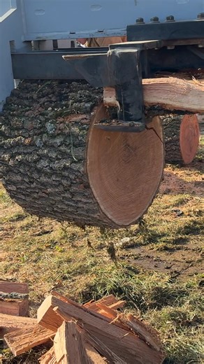 Skid Steer Box Wedge #firewood #attachment #split #innovations #wood | Back 40 Firewood