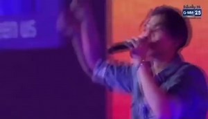 12K views · 2.3K reactions | BrightWin Concert in Thailandကလေ ပထမဦးဆုံးပွဲဖြစ်တာမို့ အမှတ်တရတွေကတော့ ပြောမကုန်ပဲအခုပြန်ကြည့် အဲ့နေ့ကိုအခုပြန်ရောက်သွားသလိုပဲ  #BrightWin # | 퐒퐢퐝퐞 퐛퐲 퐬퐢퐝퐞 퐟퐨퐫퐞퐯퐞퐫 퐰퐢퐭퐡 퐖퐎퐋퐅 퐧 퐁퐔퐍퐍퐘 | Facebook