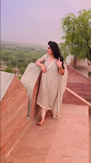 kitna haseen chehra#shorts#youtubeshorts#hindi#love#song#status#video#viralshorts#whatsappstatus#🌹💕💕