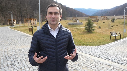 Deschidem Parcul de La Iepure. Sâmbătă, 2 martie, ora 14.00. Vă invit la deschiderea oficială a celui mai nou parc al Brașovului. Copii, părinți și bunici, vă invit cu mic, cu mare La Iepure. Vă așteaptă 40 de biciclete, un pumptrack fain, locul de joacă pentru copii, poligonul pentru cei mai mici dintre brașoveni unde pot învăța abilități specifice, dar și zonele de relaxare pentru toate vârstele. Vă pregătim mai multe surprize pentru ziua de sâmbătă, de care vă invit să ne bucurăm în număr cât