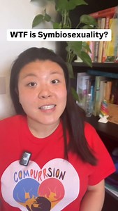 If you’re the one looking at the couple across the bar, you might be symbiosexual 💕 also, this can apply to anyone of any sexuality, not just bisexuals - because remember couples also come in a combination of genders 😂. how do you feel about this label? Do you think it’s a useful term? T-shirt can be found in my shop, drawn by Niamh Simpson. | Poly Philia