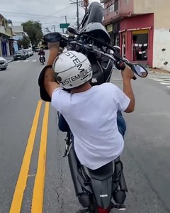 Grauzão de XT660🚀 . . . . . . . . . #apaixonadosporgrauu #amorem2rodas #xt #660 #xt660 #yamaha #grauearte #grau #grauf2v #graudelado #grauderua #grauecorte #graudemoto #grauecortebr244 #graufuturista #graunaoecrime #graudichava🔤 #osascorte #puxoucortouraspou #diadema59 #imperadormilgrau #milgrau | Apaixonadosporgrauu