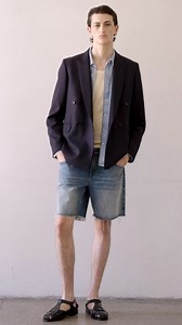 Summer layers. Refresh your rotation with textured sweaters, lightweight jackets, and denim in fresh washes. | FRAME