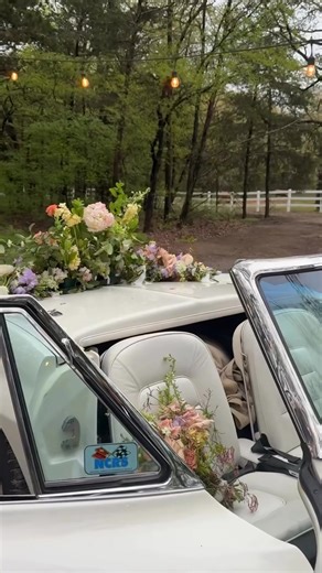 Looking for the charm of the French countryside without the hassle of planning an international destination wedding? Well, this couple found the perfect French-inspired farmhouse venue right here in Texas. And it even had this adorable chapel on-site! Click the link in bio or stories to see the full wedding! Wedding Photographers: @carleemaephoto Flowers: @albadahliafloral Cakes & Catering: @vestalscatering Cakes & Catering: @cakeladiestx Event Planning & Design: @honeyandco.weddings Jewelry: @d