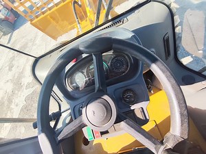 [Hot Item] Robust Landfill Compactor Designed for Tough Waste Handling