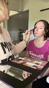 44 reactions · 4 comments | A classic bridal eyeshadow look! ⭐️Primed with Sorme (in my amazon storefront) ⭐️Mama all over lid and crease ⭐️Lullaby in outer corner and crease ⭐️Revival in outer corner ⭐️Soulmate on lid #bridalmakeup #bridalmakeupartist #bridesmaids #eyeshadows #eyeshadowtutorial | Kaila Gibson Beauty | Facebook